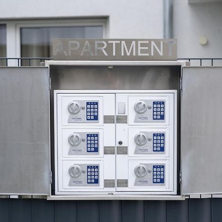 Modern Apartment With Private Balcony Near City Center فيينا المظهر الخارجي الصورة